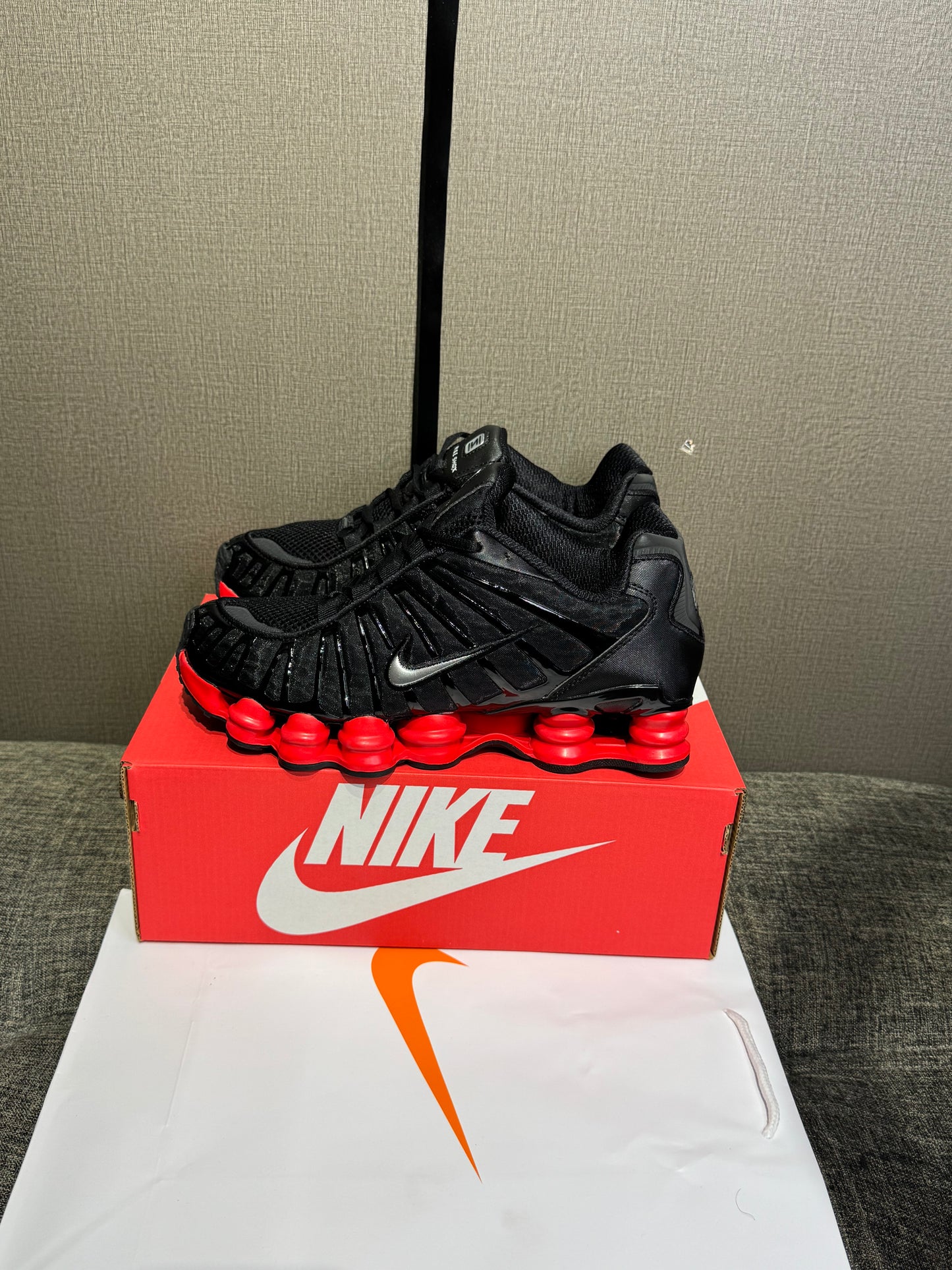 Nike Shox TL Black/Red
