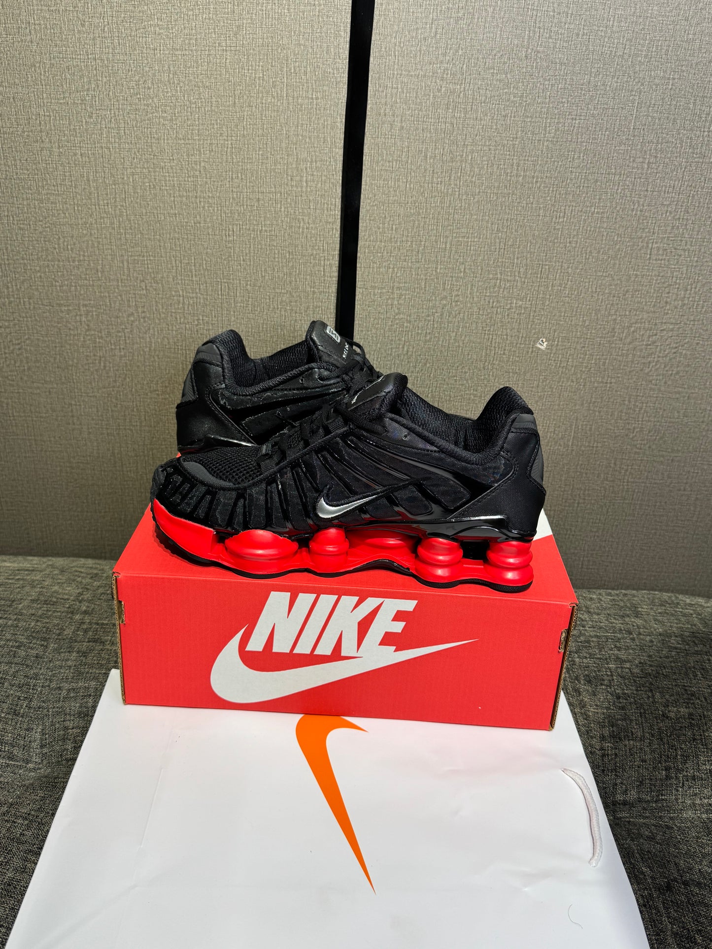 Nike Shox TL Black/Red