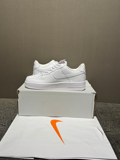 Nike Air Force 1 White