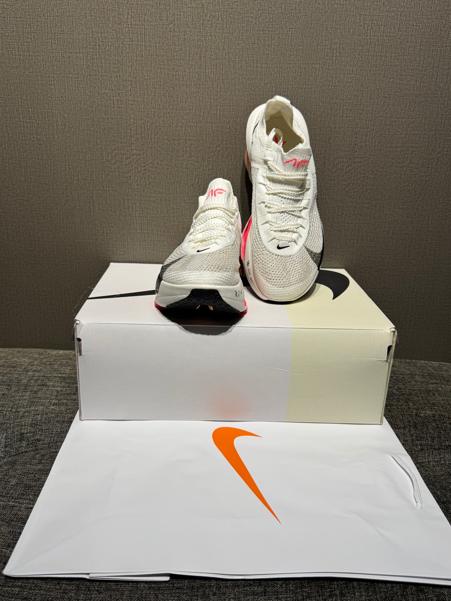 Nike Fly 3 White