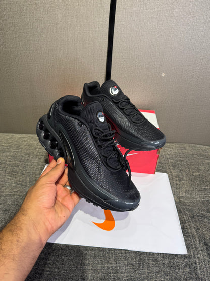 Nike Air Max DN Black