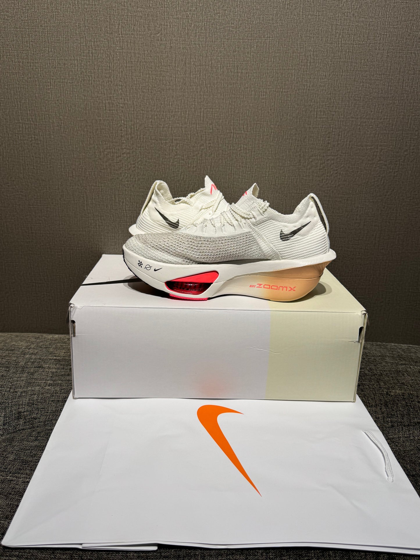 Nike Fly 3 White