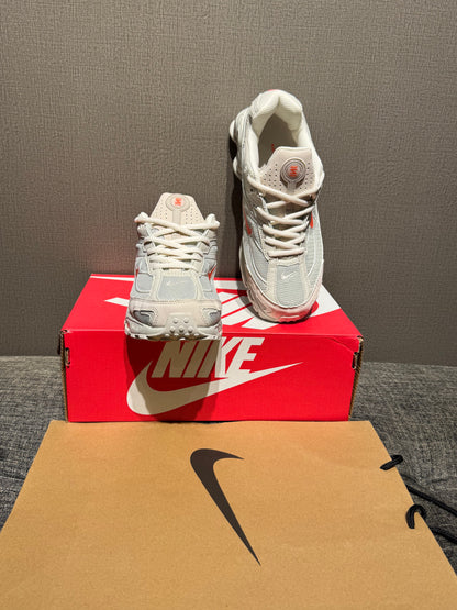 Nike Shox Ride 2 Light Bone
