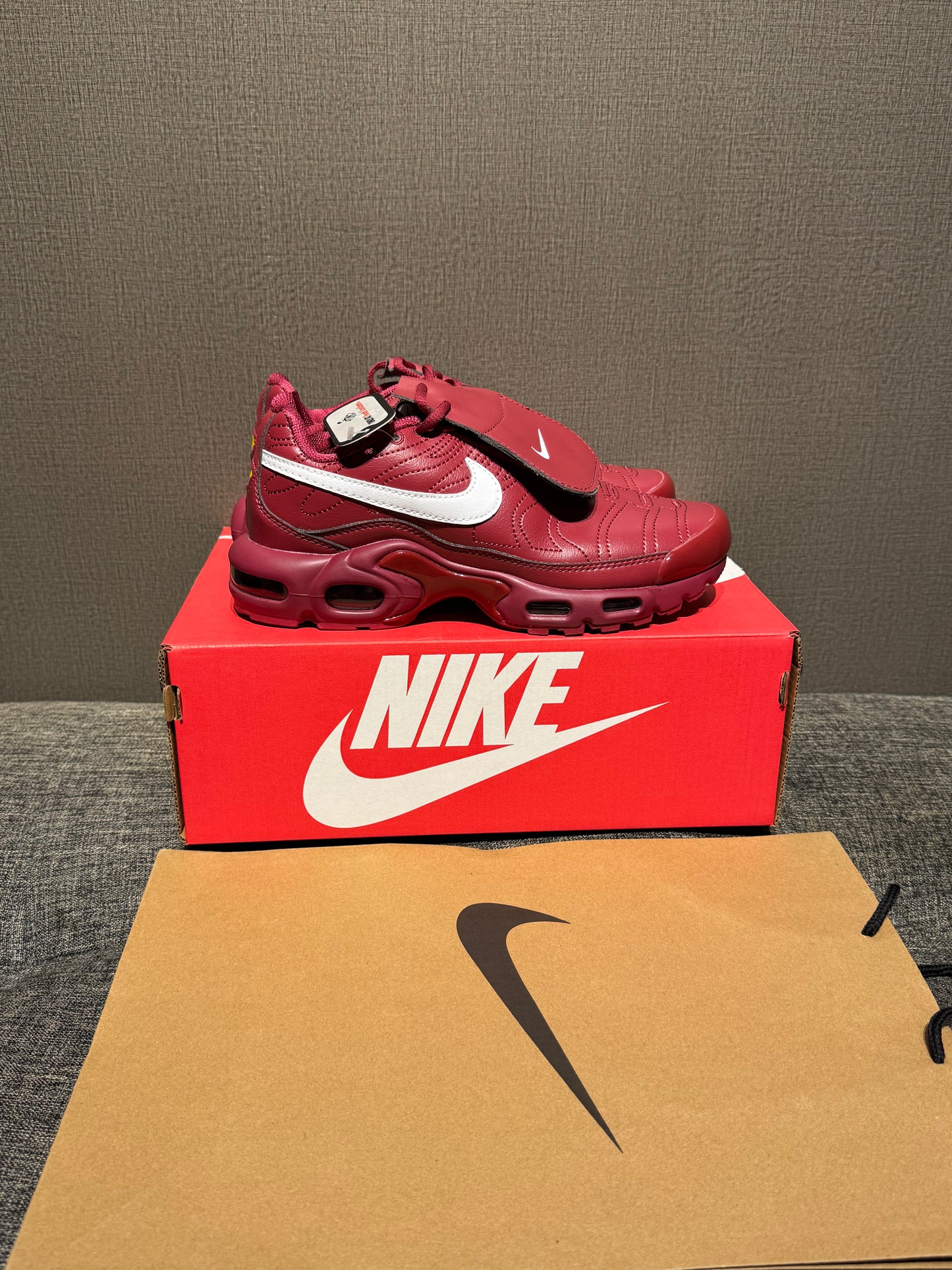 Nike (TN) Tiempo Red