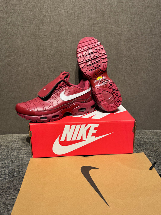 Nike (TN) Tiempo Red