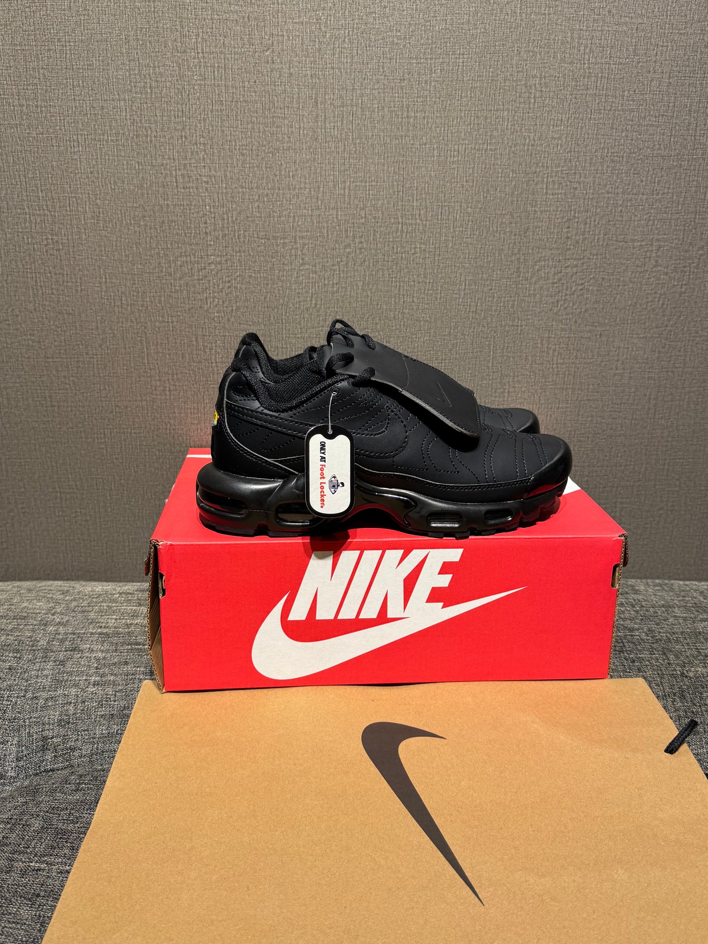 Nike (TN) Tiempo Black