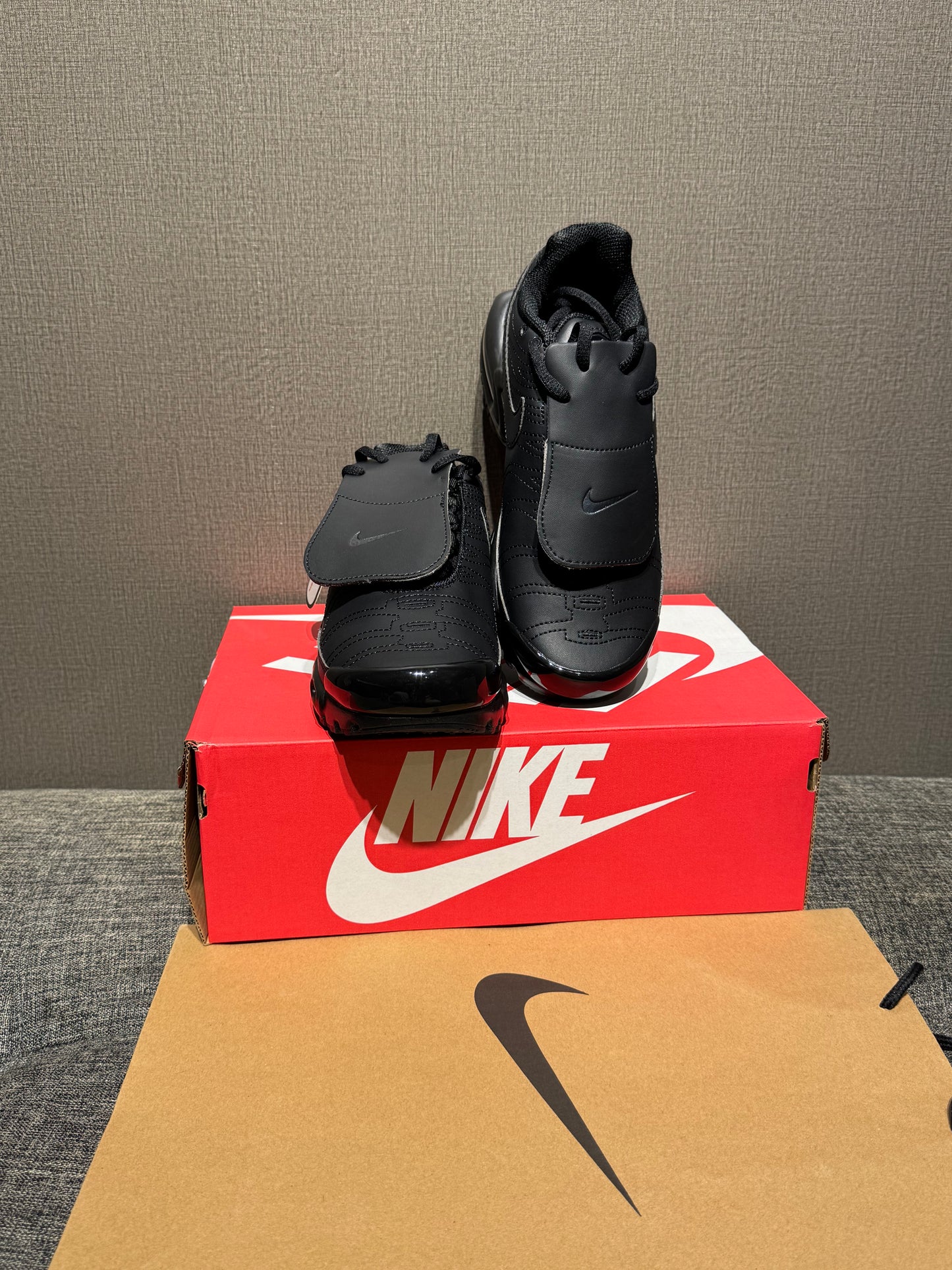 Nike (TN) Tiempo Black