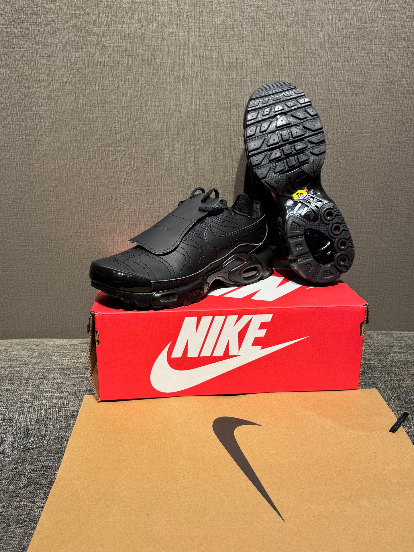 Nike (TN) Tiempo Black