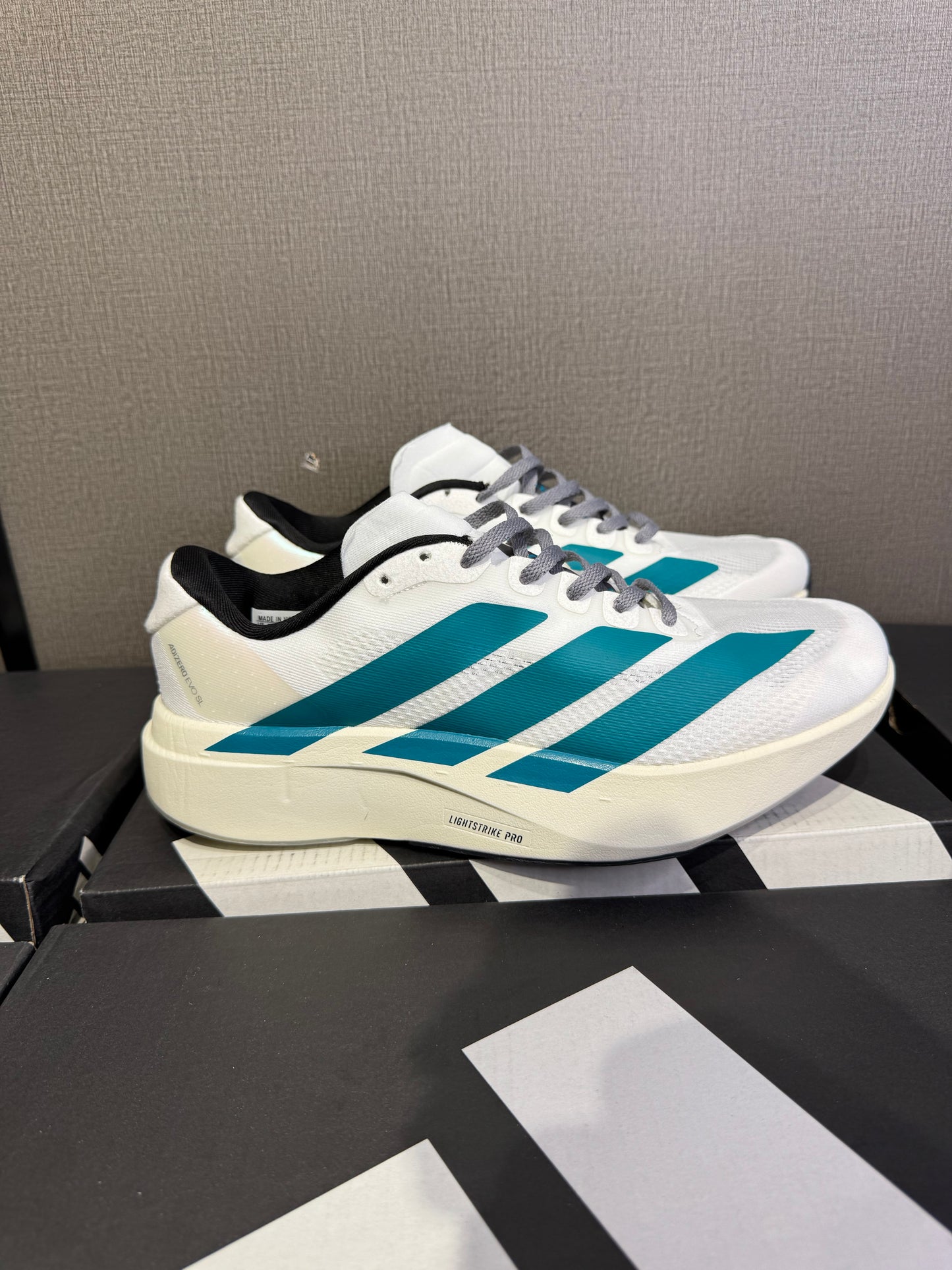Adidas Adizero SL