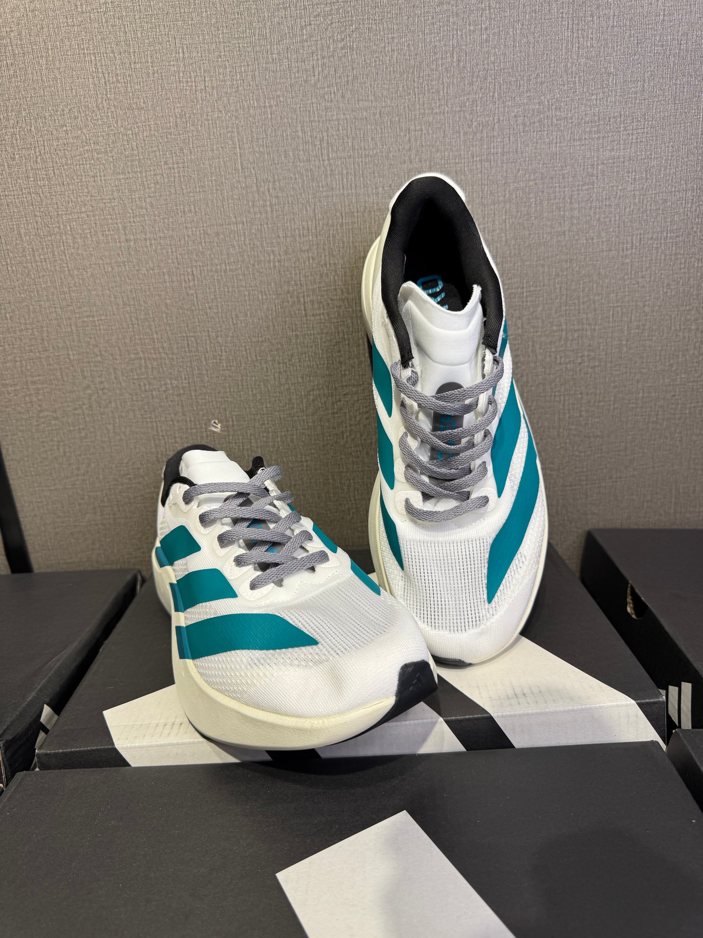 Adidas Adizero SL
