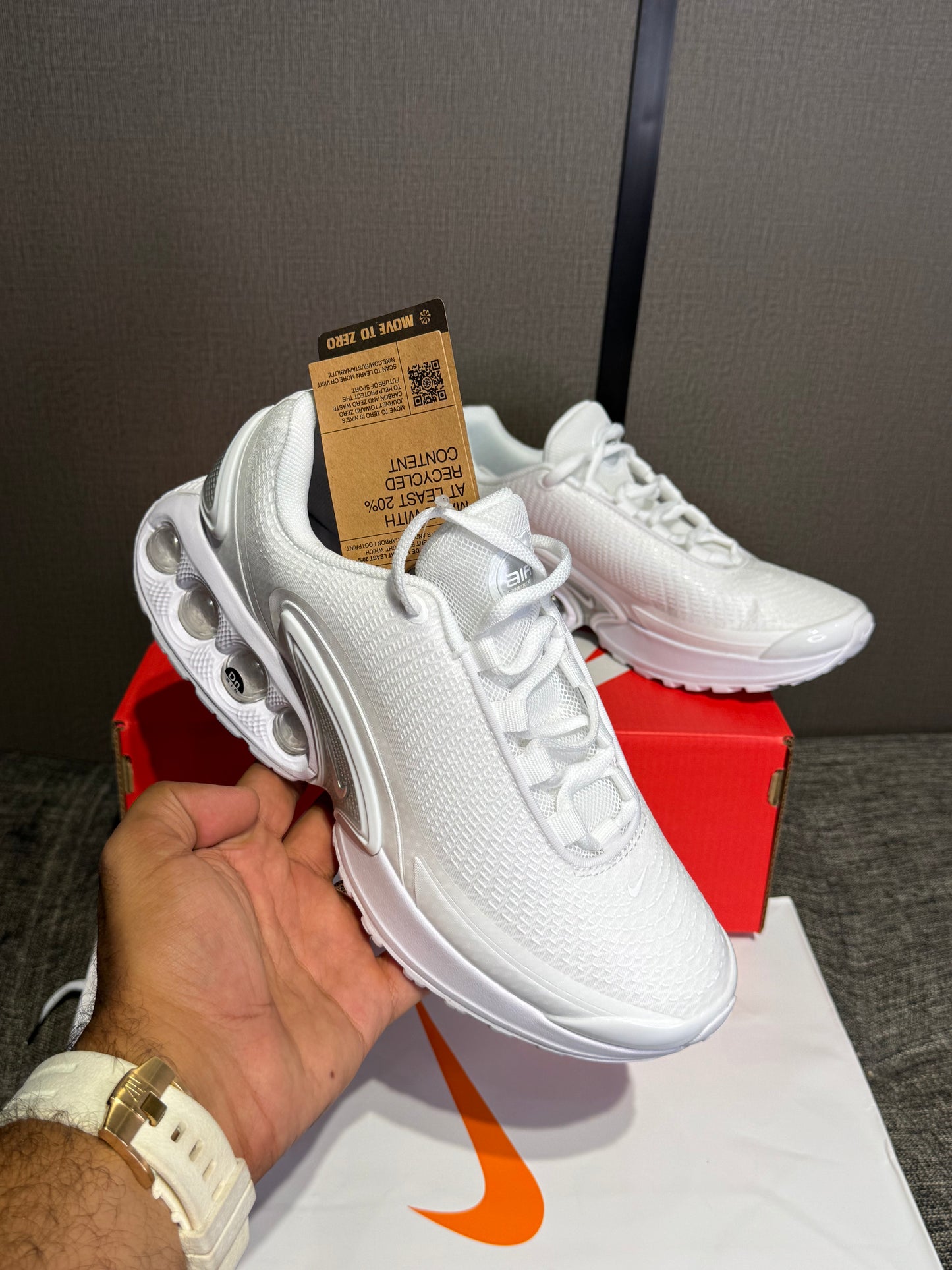 Nike Air Max DN white