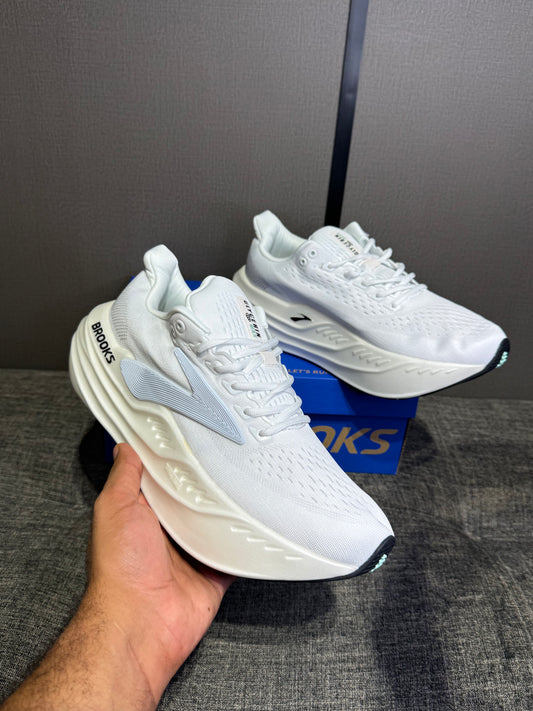 Brooks Sneakers