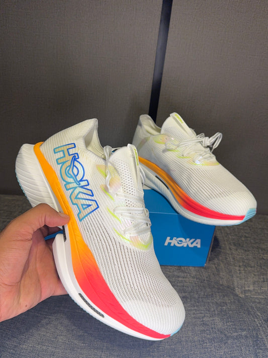 HOKA Cielo X1 Sneakers