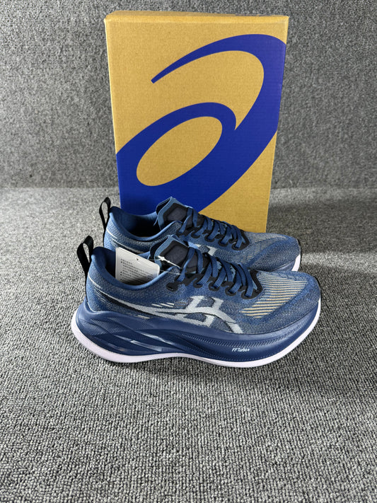 ASICS Superblast 2