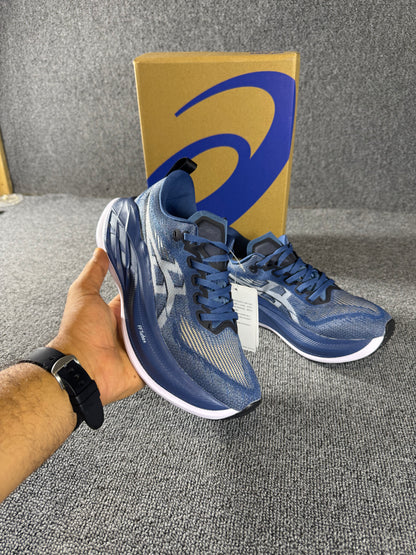 ASICS Superblast 2