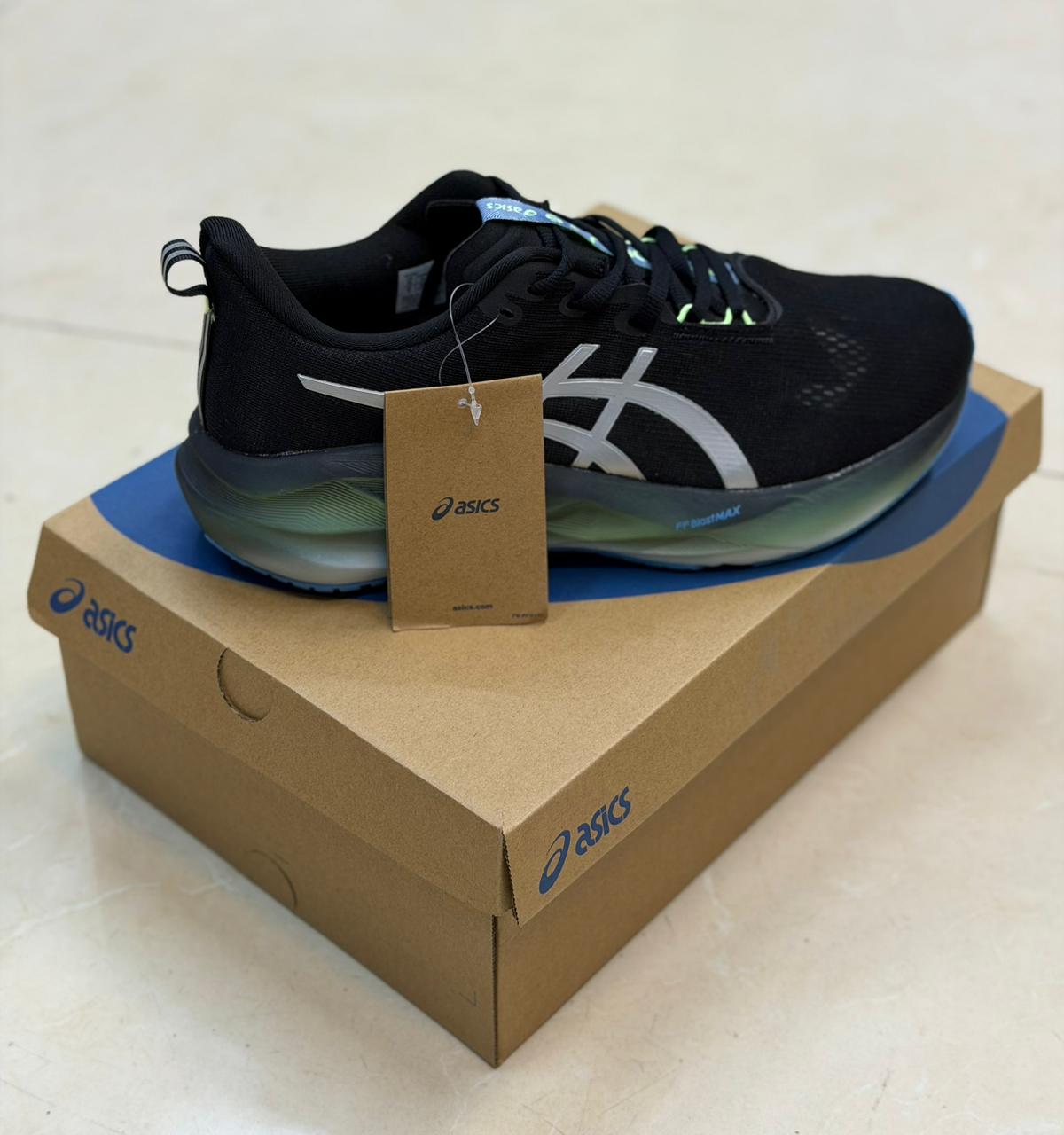 Asics Novablast 5 'LUXE BLACK'