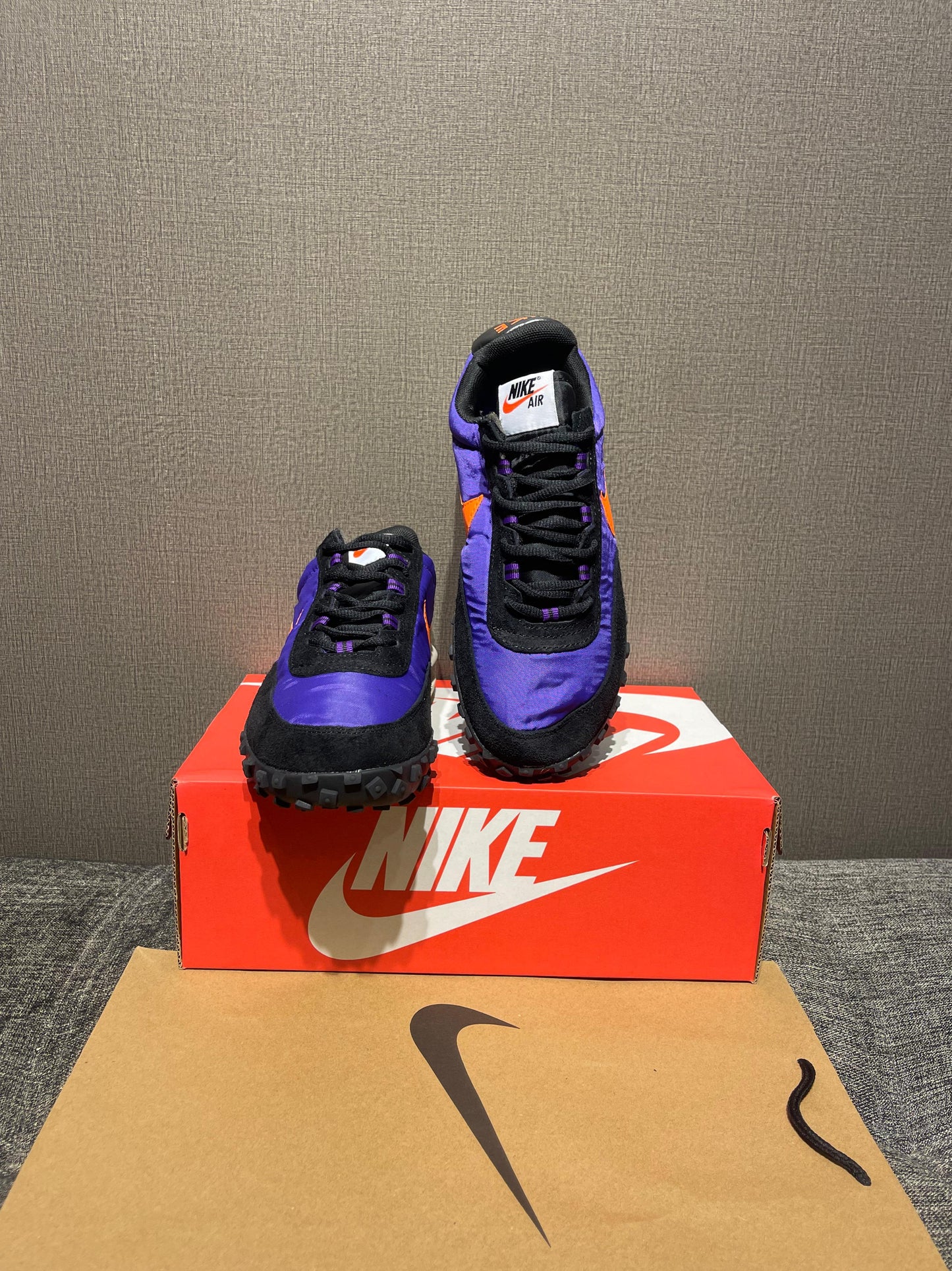 Nike Air Max Waffle SP Voltage Purple