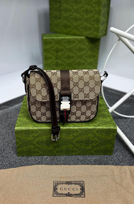 Gucci Messenger Bag ( VIP Quality )
