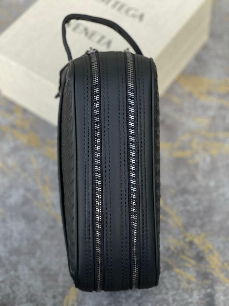Bottega Pouch ( VIP Quality )