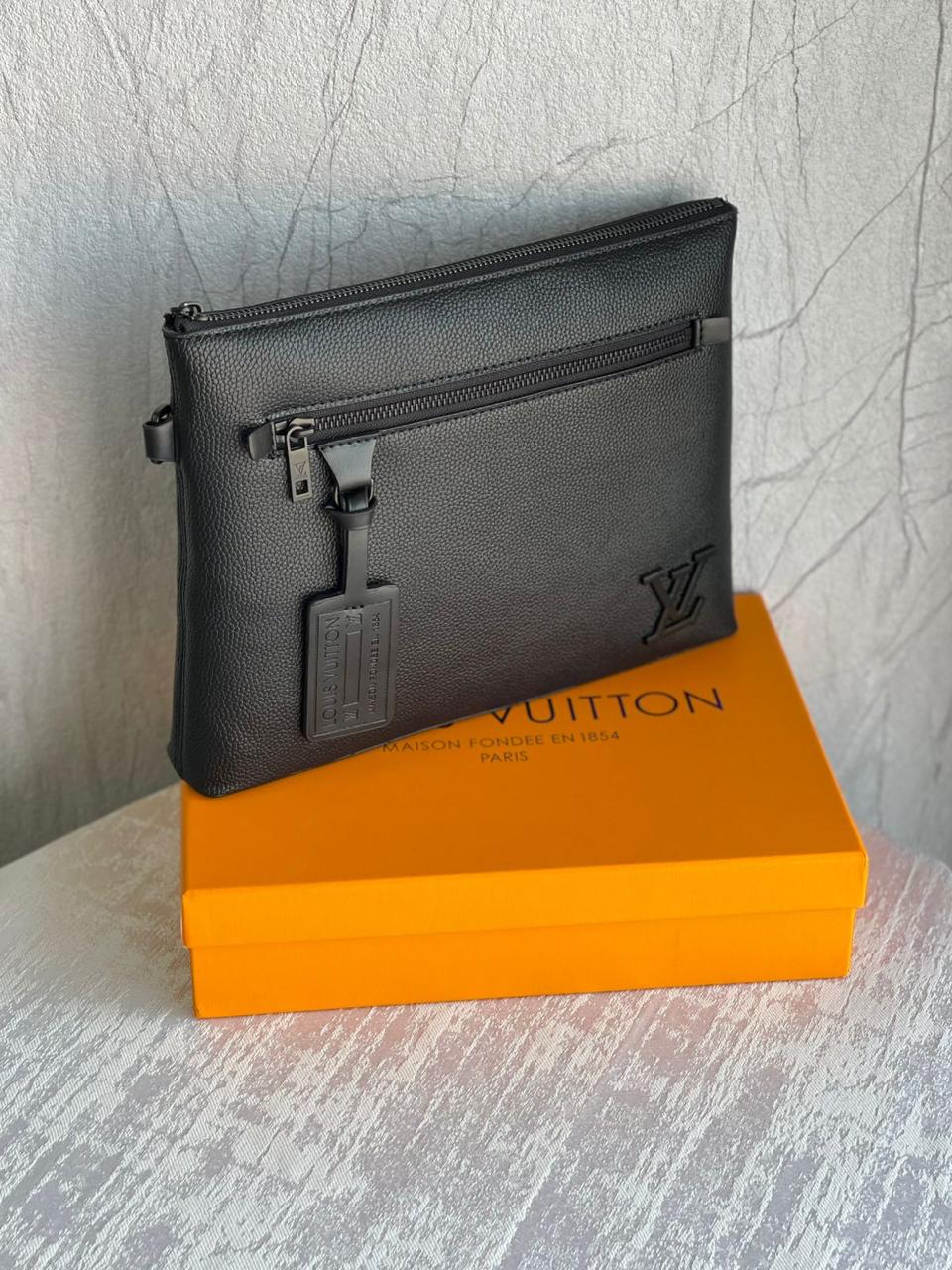 Louis Vuitton Clutch ( VIP Quality ) 2 colors