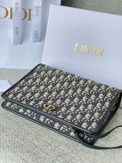 Dior Pouch