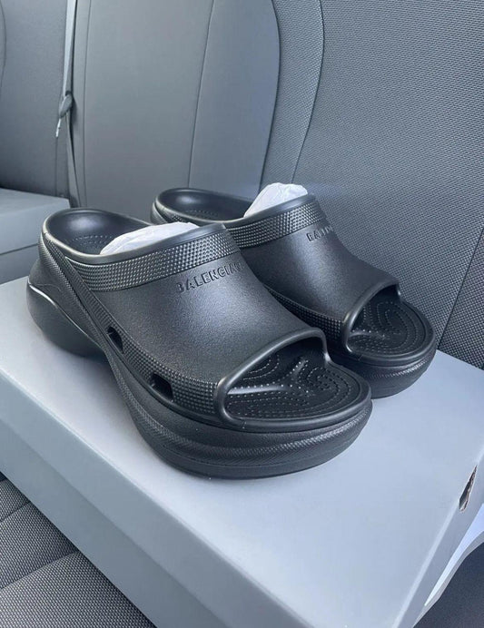 Balenciaga Slippers