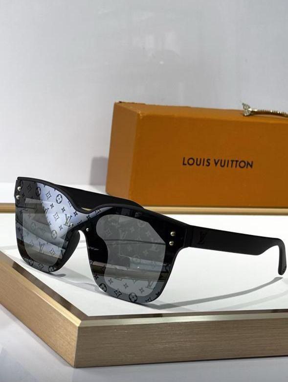 Louis Vuitton Sunglasses 5 colors