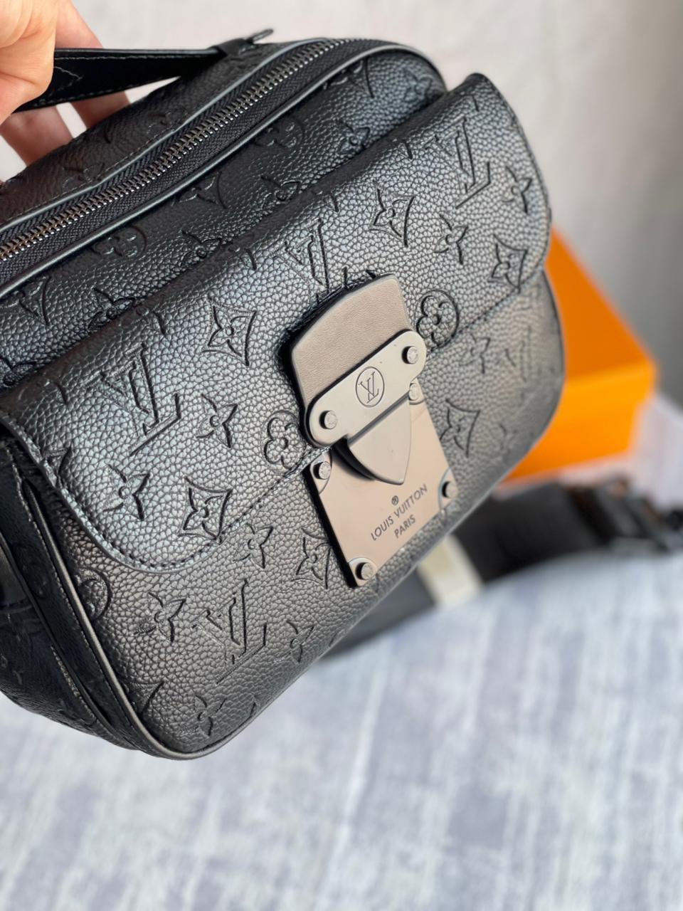Louis Vuitton Sling Bag ( VIP Quality )