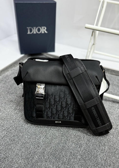 Dior Messenger Bag ( VIP Quality )