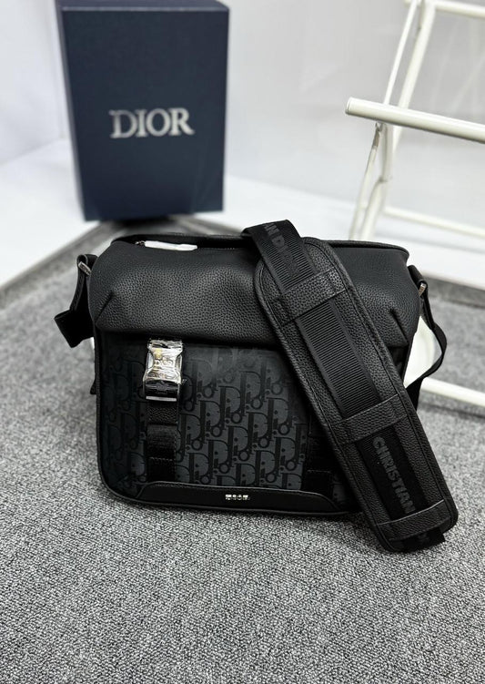 Dior Messenger Bag ( VIP Quality )