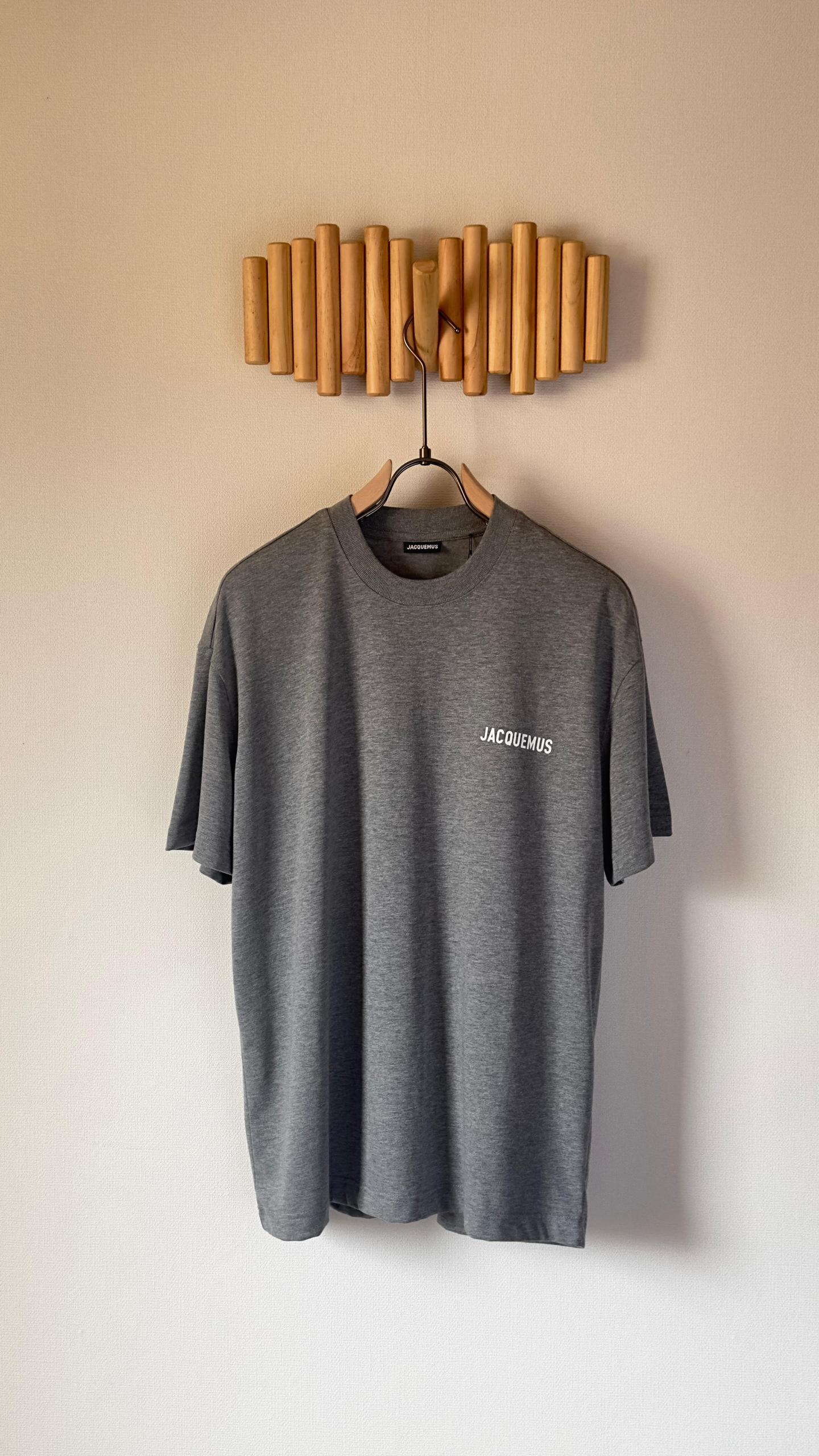 Jacquemus T-Shirt