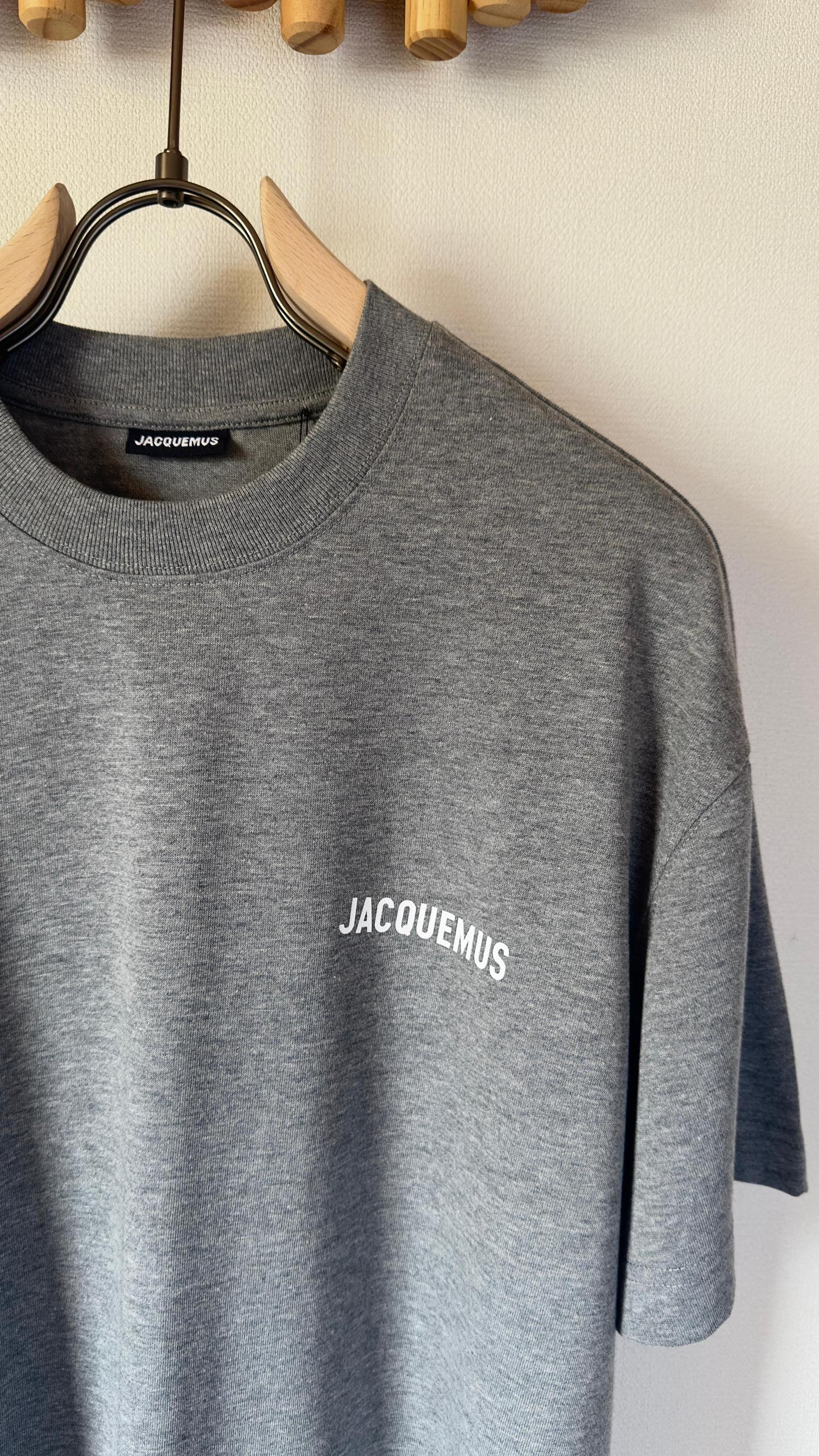 Jacquemus T-Shirt