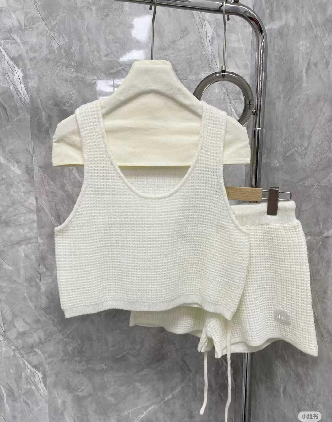 Alo Set 3 colors