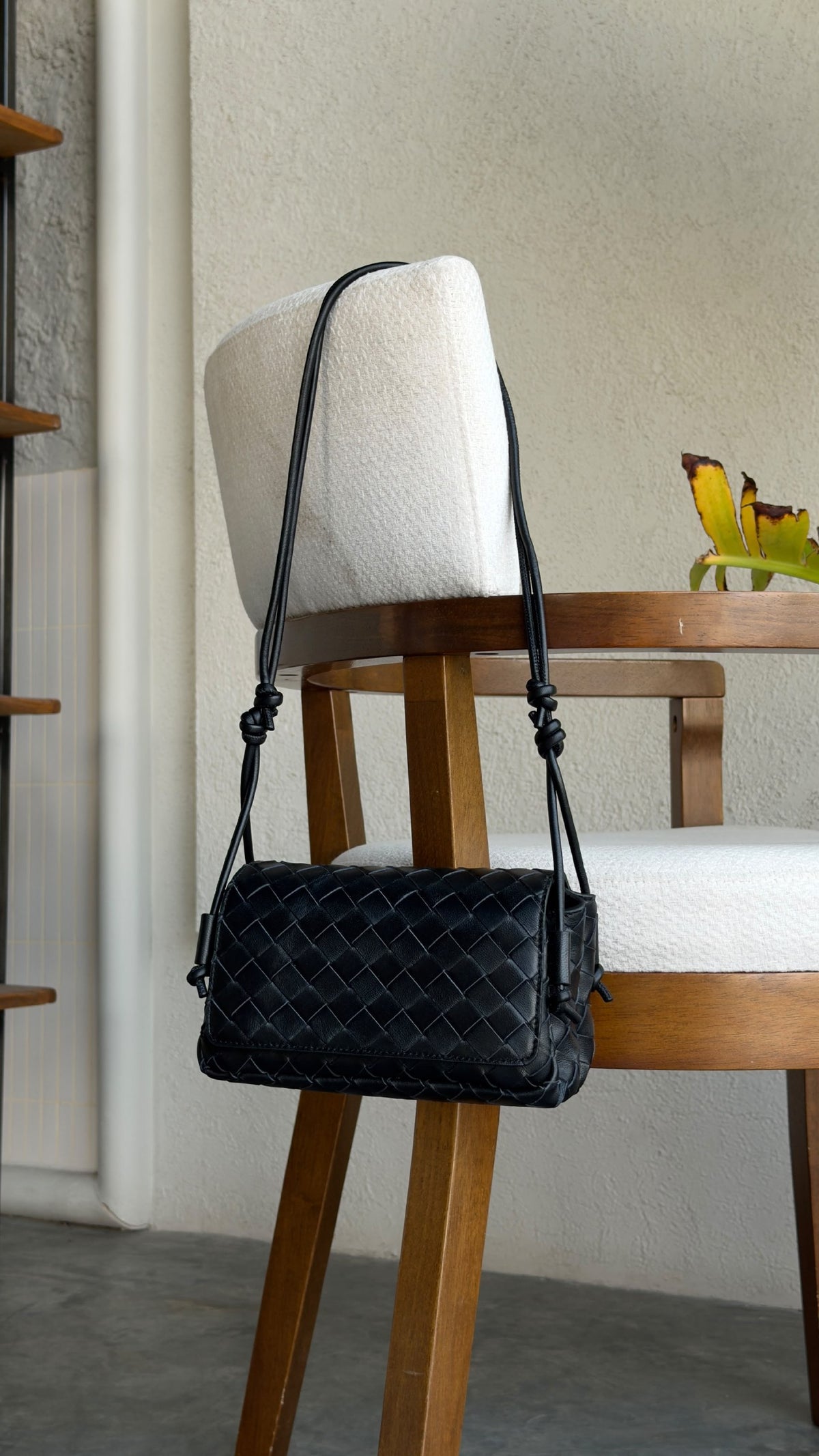 Bottega Veneta Notturno Crossbody Bag - Black