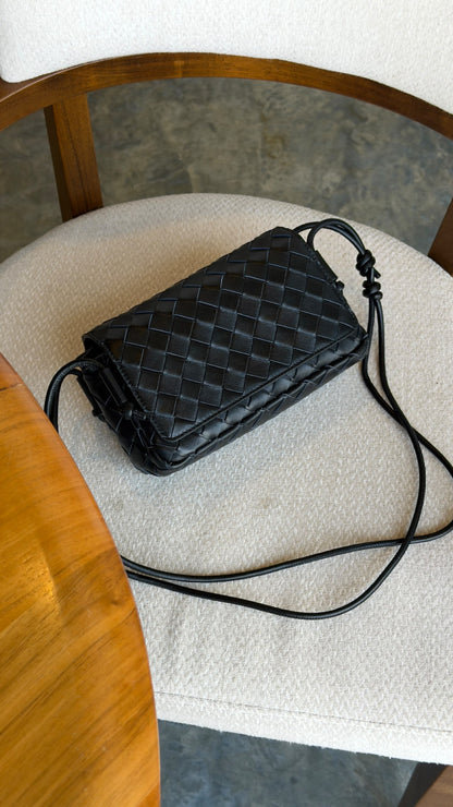 Bottega Veneta Notturno Crossbody Bag - Black