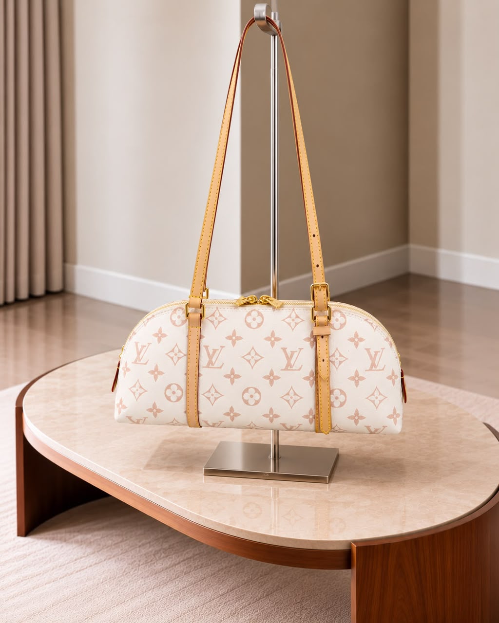 Louis Vuitton Shoulder Bag - Off White Monogram