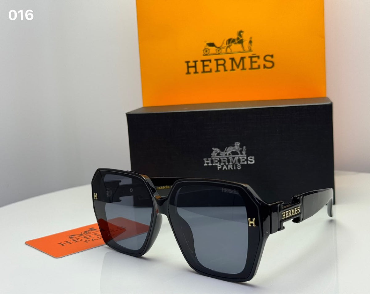 Hermès Square Sunglasses - 