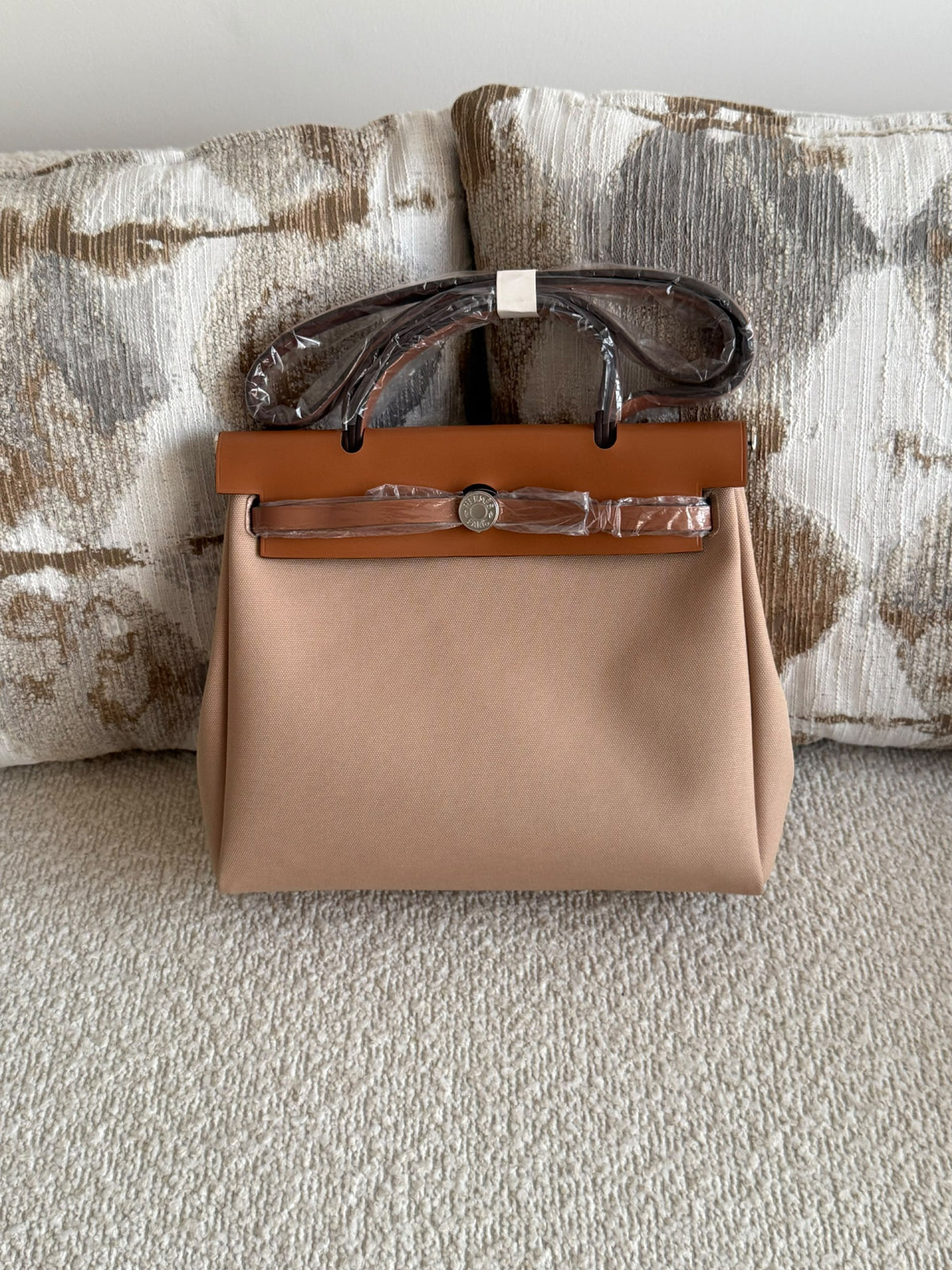 Hermès Handbag - Beige