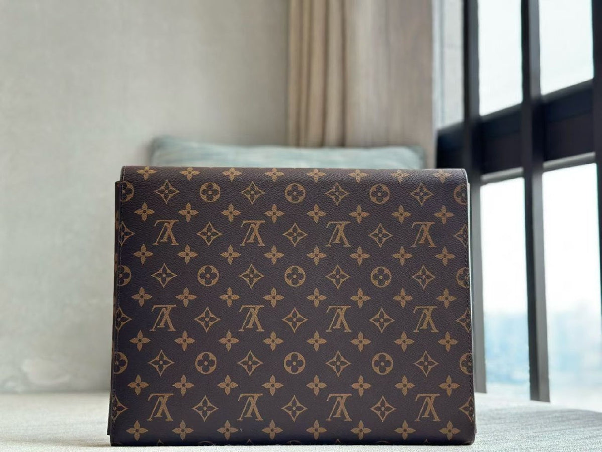 Louis Vuitton Document Holder - Brown