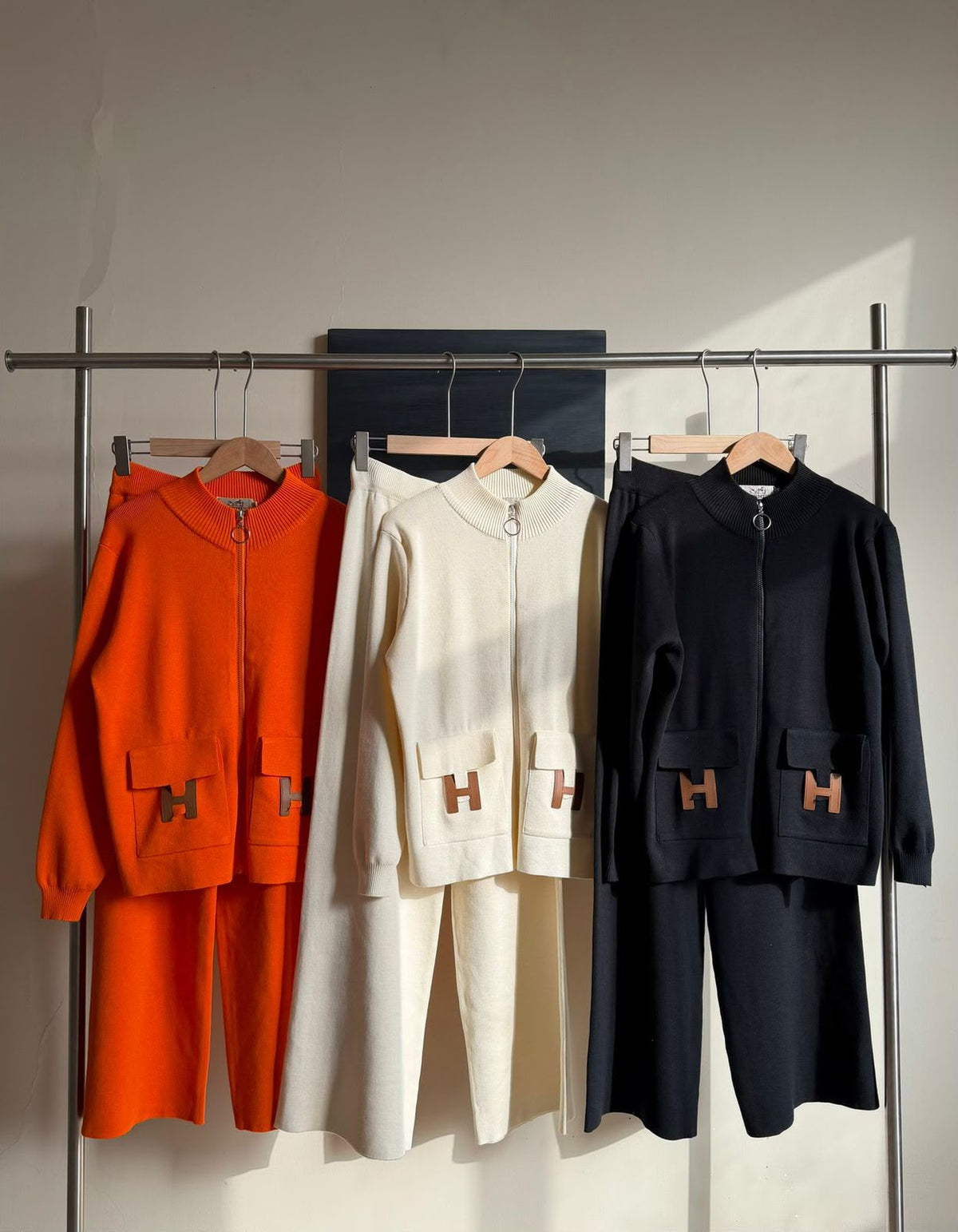Hermes Set - Orange, White, Black, Beige