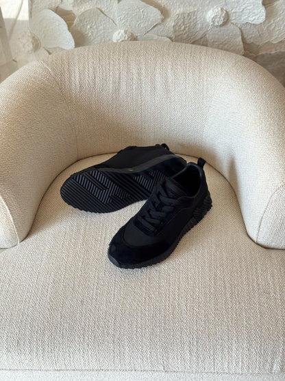 Hermès Ribbed-Sole Sneakers - Black