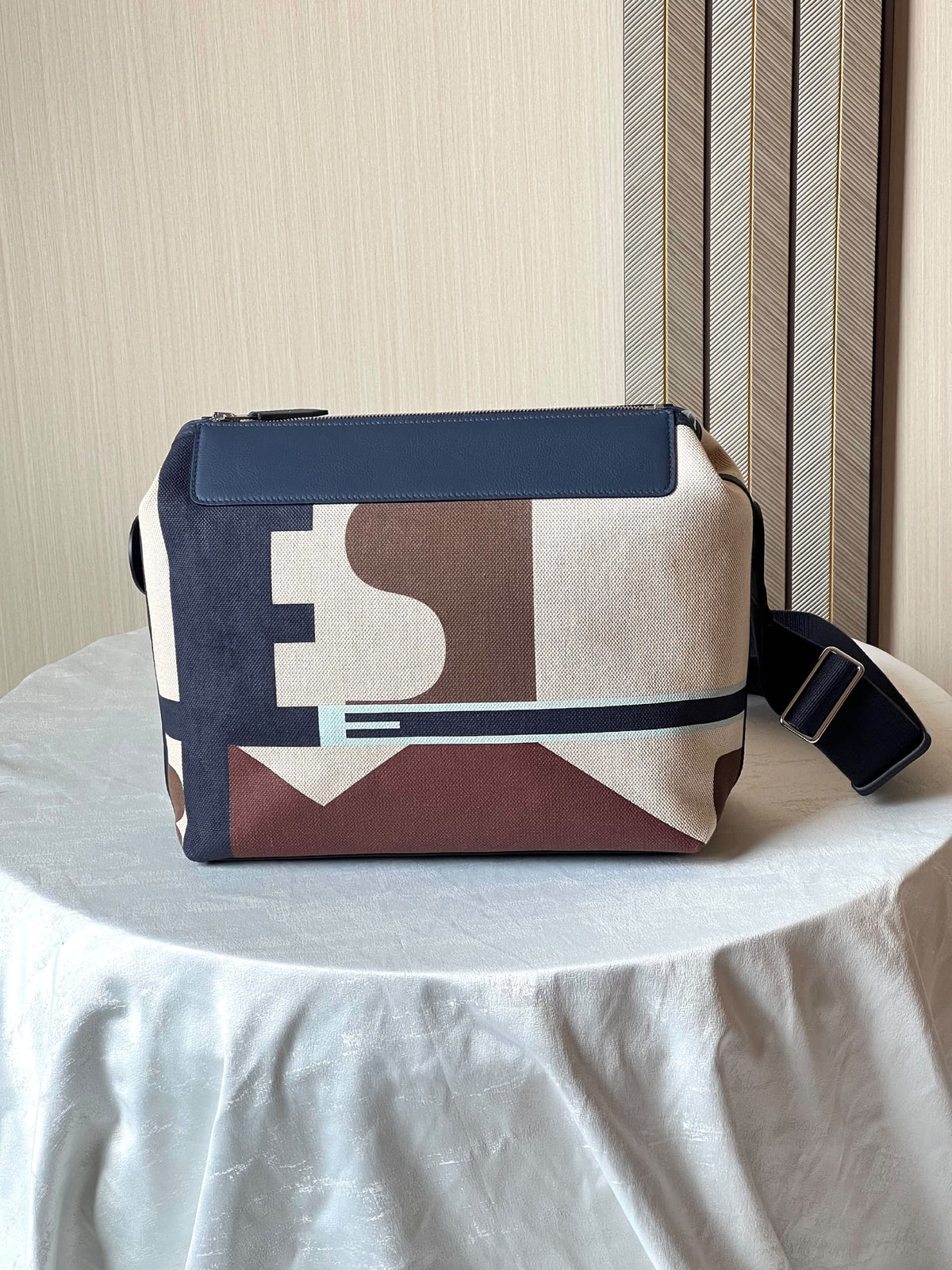 Hermès Crossbody Bag - Beige