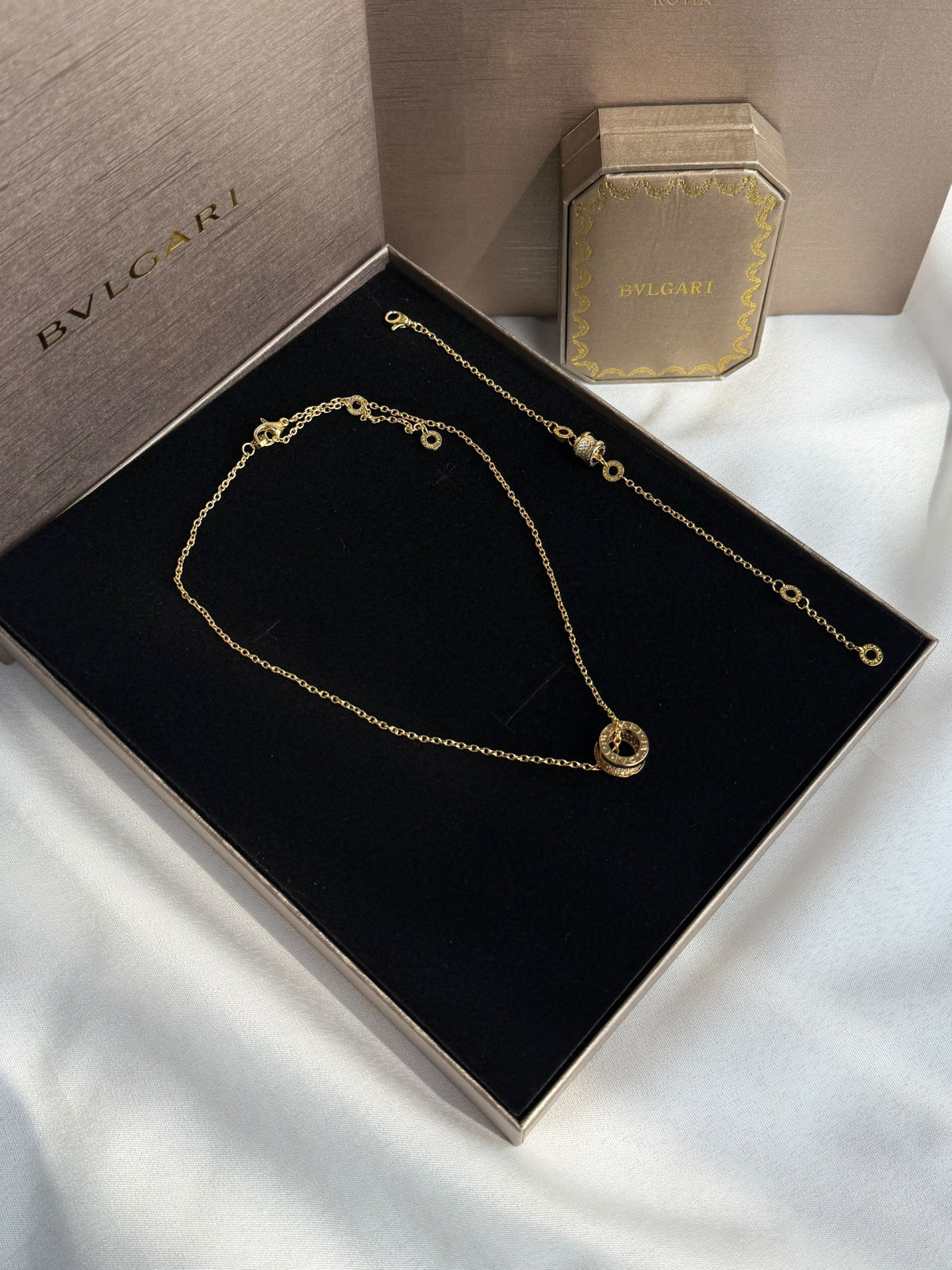 Bulgari Ring Pendant Jewelry Set - Gold