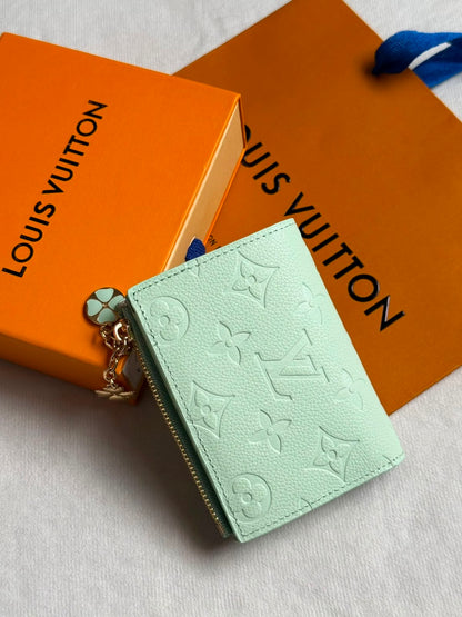 Louis Vuitton Wallet - Mint