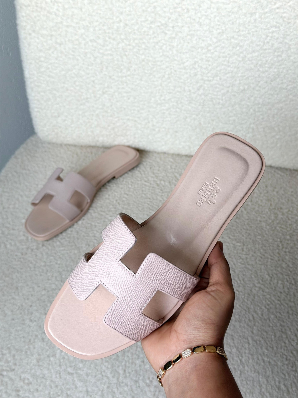Hermès Slippers - Pink