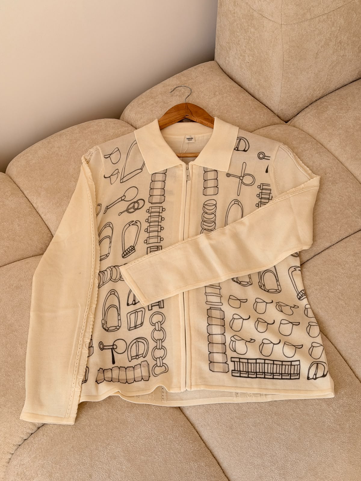 Hermès Zip-Collar Polo Sweater - Grey, White