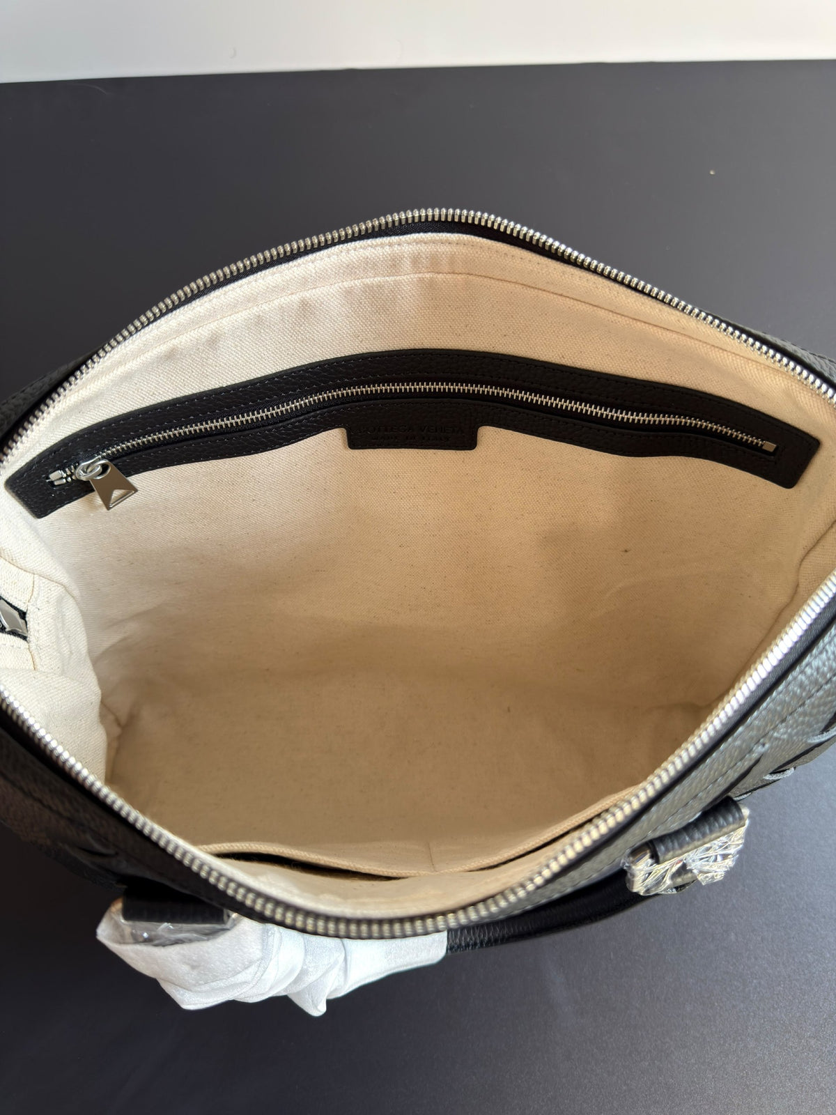 Bottega Veneta Laptop Bag Textured Briefcase - Black