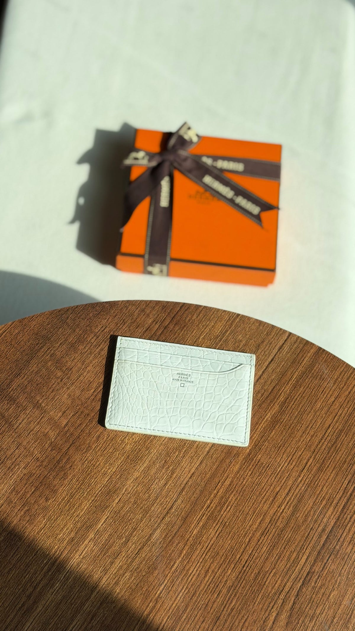 Hermes Card Holder - White Embossed