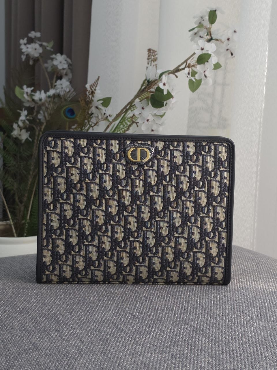 Christian Dior Clutch Flap - Beige