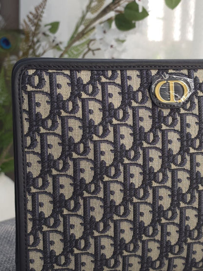 Christian Dior Clutch Flap - Beige